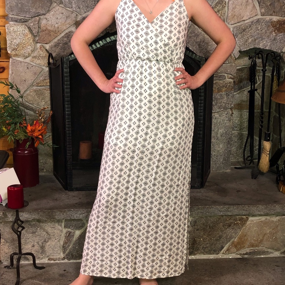 Maxi dress Size Medium NWT